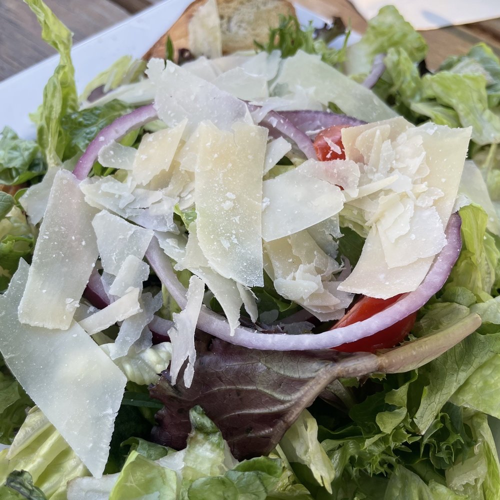 5th Street Pub - Garden salad - Pizza Near Me - Perrysburg, Ohio 5th Street Pub - Garden salad - Pizza Near Me - Perrysburg, Ohio
