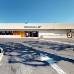 Bank of America Financial Center - Storefront