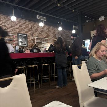Lulu's Chocolate Bar - Inside - Desserts Near Me - Savannah, Georgia