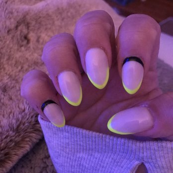 Zen Nails & Spa - Manicure + dip by Tracey! I showed her a picture and she replicated it exactly :) - Nail Salons Near Me - Orchard Park, New York Zen Nails & Spa - Manicure + dip by Tracey! I showed her a picture and she replicated it exactly :) - Nail Salons Near Me - Orchard Park, New York