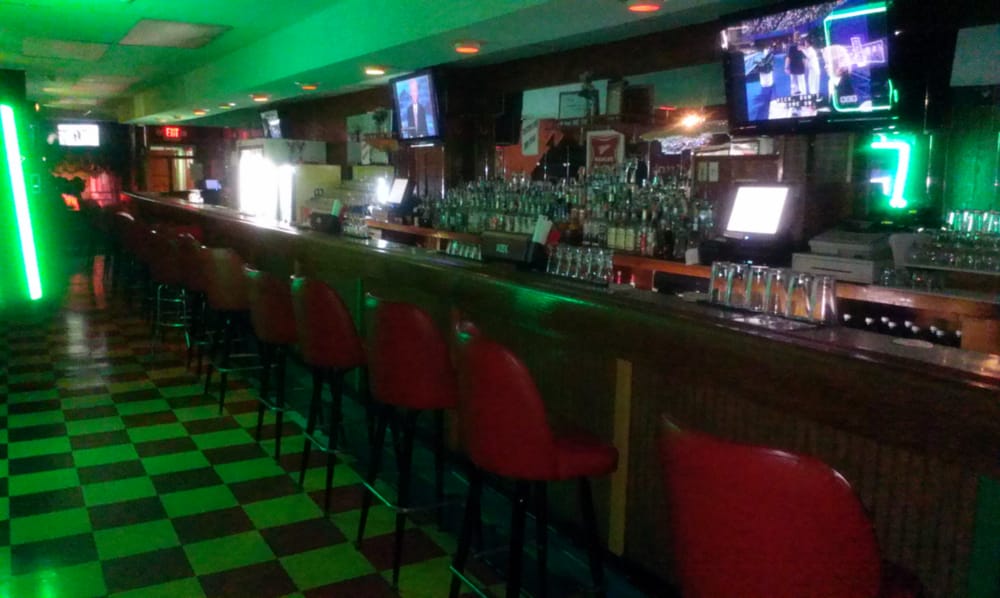 ADRIAN’S SPORTS BAR AND GRILL Updated October 2024 5912 Germantown