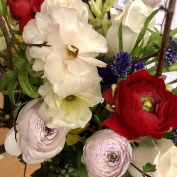 The Flowerfall - Florists Near Me - Westport, Connecticut