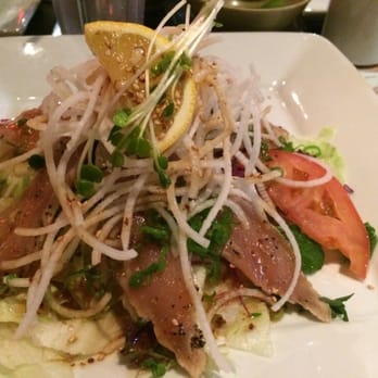 Fusion Sushi - Seared albacore salad - Sushi Bars Near Me - Hermosa Beach, California Fusion Sushi - Seared albacore salad - Sushi Bars Near Me - Hermosa Beach, California