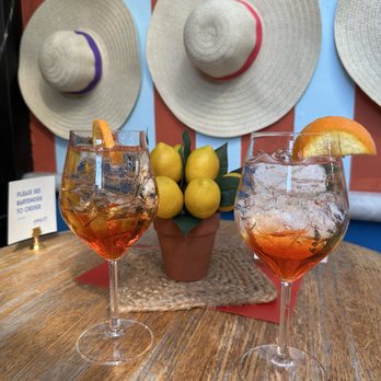 AMALFI Rooftop by Birreria - Aperol spritz - Italian Near Me - New York, New York AMALFI Rooftop by Birreria - Aperol spritz - Italian Near Me - New York, New York