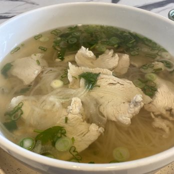 Pho Vanhly Asian Bistro - Chicken pho before toppings - Noodles Near Me - Wilmington, North Carolina Pho Vanhly Asian Bistro - Chicken pho before toppings - Noodles Near Me - Wilmington, North Carolina
