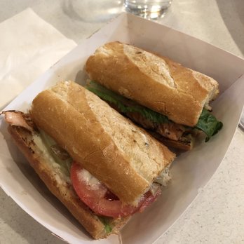 Market Grill - Blackened salmon sandwich - Seafood Near Me - Seattle, Washington