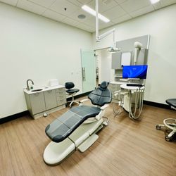 Ash Vasanthan, DDS, MS - Perio Specialist - State of the Art Dental Equipment