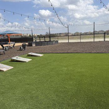 The Courthouse - Pickleball Near Me - New Braunfels, Texas