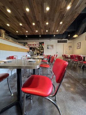 Mimi’s Chūka Diner by null