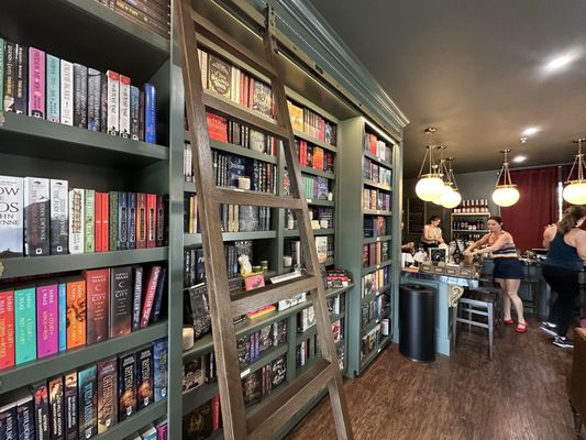 THE ARCHIVE - Updated March 2026 - 17 Photos & 19 Reviews - 700 S ...