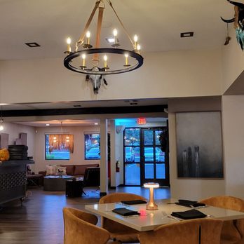 Stagecoach Smokehouse - Inside - Steakhouses Near Me - Sedona, Arizona
