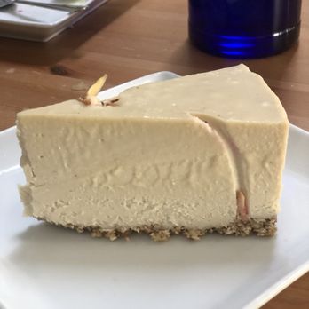 Cafe Wylde - Apple Cheesecake - Cafes Near Me - Everett, Washington