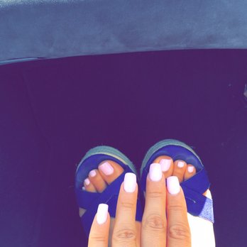 Bella Nails and Spa - Nail Salons Near Me - Murrieta, California