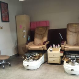 Pedicure chairs....very lovely, clean as well. Pedicure chairs....very lovely, clean as well.