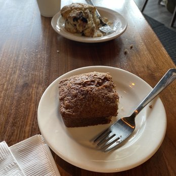 Sweet Katie Bee's Bakery Café - Gluten free banana bread and gluten free blueberry scone - Coffee & Tea Near Me - O'Fallon, Illinois Sweet Katie Bee's Bakery Café - Gluten free banana bread and gluten free blueberry scone - Coffee & Tea Near Me - O'Fallon, Illinois
