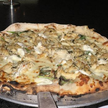 V Pizza + Flask & Cannon - Chicken pizza! - Pizza Near Me - Jacksonville Beach, Florida V Pizza + Flask & Cannon - Chicken pizza! - Pizza Near Me - Jacksonville Beach, Florida