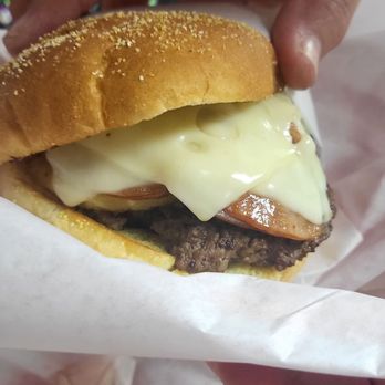 Giant Burger - Hawaiian burger - Burgers Near Me - Springfield, Oregon