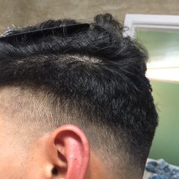 Asked for a low taper with a 5 on the sides and got this Asked for a low taper with a 5 on the sides and got this