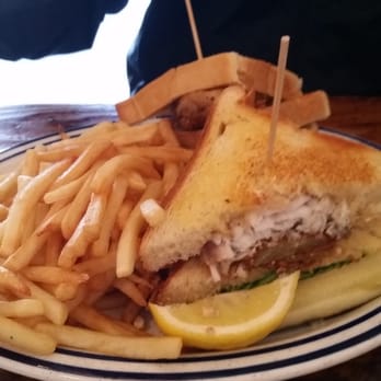Fish - Fish sammich on top of shoestring fries - Seafood Near Me - Sausalito, California