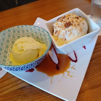 Brown Dog Cafe - Ginger carrot cake and vanilla ice cream. Very creamy ice cream. - Cocktail Bars Near Me - Blue Ash, Ohio Brown Dog Cafe - Ginger carrot cake and vanilla ice cream. Very creamy ice cream. - Cocktail Bars Near Me - Blue Ash, Ohio