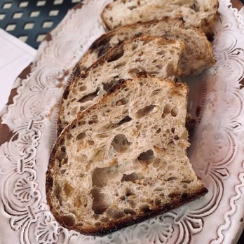 DiAnoia's Eatery - Fresh bread served with balsamic vinegar and olive oil - Delis Near Me - Pittsburgh, Pennsylvania
