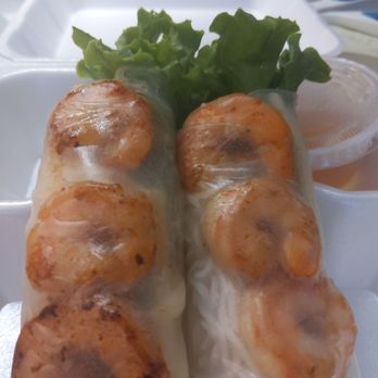 Me Con Bistro - Grilled shrimp spring rolls - Chinese Near Me - Austin, Texas Me Con Bistro - Grilled shrimp spring rolls - Chinese Near Me - Austin, Texas