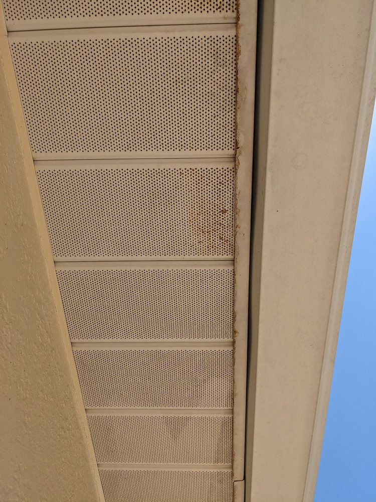 Slide of Alvarez Roofing