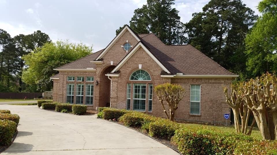 Slide of The Roof Guys