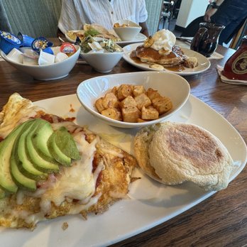 Another Broken Egg Cafe - Waffles Near Me - Plainfield, Indiana