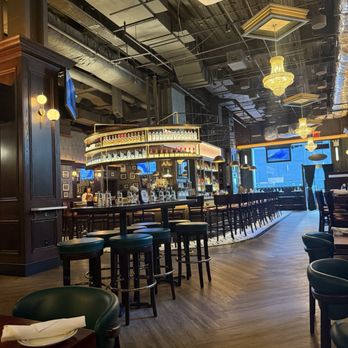 Langan's - Irish Near Me - New York, New York