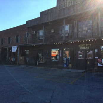 Dodge City Ski Shop - Ski & Snowboard Shops Near Me - Chattanooga, Tennessee Dodge City Ski Shop - Ski & Snowboard Shops Near Me - Chattanooga, Tennessee