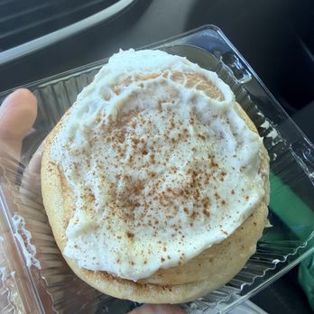 Lucianna’s - Cinnamon roll - Bakeries Near Me - Houston, Texas Lucianna’s - Cinnamon roll - Bakeries Near Me - Houston, Texas