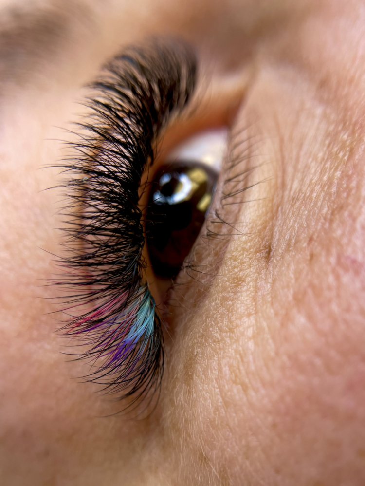 BrowsandLashesbyLauren Logo