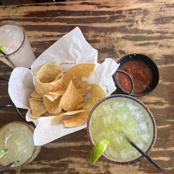 Jose's Courtroom - Chips, margaritas - Mexican Near Me - La Jolla, California