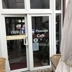 Café Passage - Main entrance.