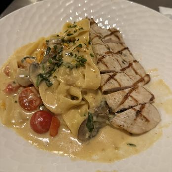 Ale & Compass Restaurant - pappardelle pasta w/chicken - American Near Me - Lake Buena Vista, Florida Ale & Compass Restaurant - pappardelle pasta w/chicken - American Near Me - Lake Buena Vista, Florida