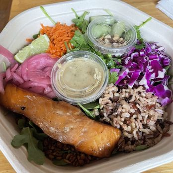 sweetgreen - Healthy Salads, Wraps, and Bowls - Crispy Rice Bowl - Salad Near Me - Chicago, Illinois