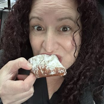 Cajun Papa's - Beignet - Food Trucks Near Me Cajun Papa's - Beignet - Food Trucks Near Me