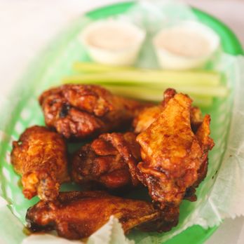 Crawfish Cave - Honey BBQ Chicken Wings - Cajun/Creole Near Me - Fullerton, California