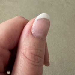 Luxor Nail Spa - 4 days old