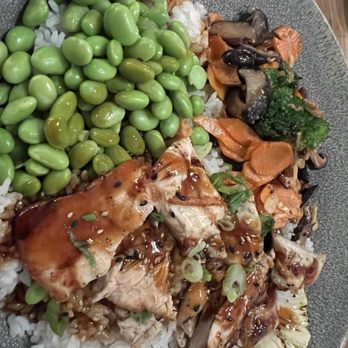 Pacific Catch - Teriyaki chicken bowl - Seafood Near Me - San Diego, California Pacific Catch - Teriyaki chicken bowl - Seafood Near Me - San Diego, California