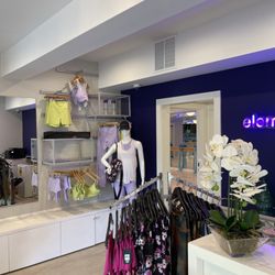 Elements Barre Fit - Lobby & Activewear