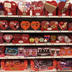 Giant Food - Valentines display 12/23/18