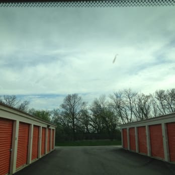 Public Storage - Rows of storage spaces - Self Storage Near Me - Palatine, Illinois