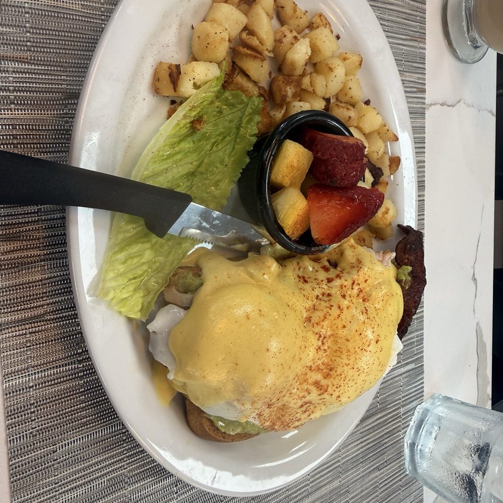 Le Peep - Breakfast & Brunch Near Me - Tallahassee, Florida