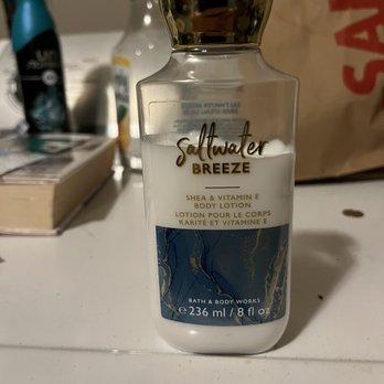 Bath & Body Works - Smells reasonably masculine!- at least a neutral scent! - Cosmetics & Beauty Supply Near Me - Gaffney, South Carolina Bath & Body Works - Smells reasonably masculine!- at least a neutral scent! - Cosmetics & Beauty Supply Near Me - Gaffney, South Carolina