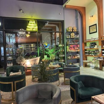 The Club Room - Inside - Beer, Wine & Spirits Near Me - Napa, California The Club Room - Inside - Beer, Wine & Spirits Near Me - Napa, California