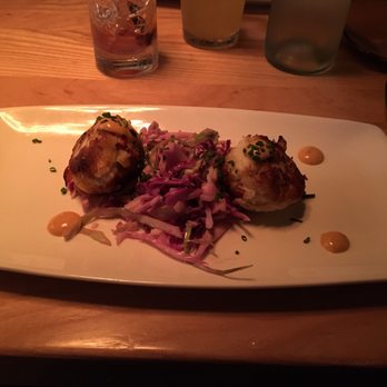 Barley Mac - Crab and lobster cakes - Bars Near Me - Arlington, Virginia Barley Mac - Crab and lobster cakes - Bars Near Me - Arlington, Virginia