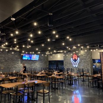 Meat Hook Bbq - Interior - Barbeque Near Me - West Valley City, Utah