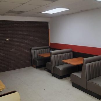 Chicken Heat - Dining area.  Pic from Chicken Heat FB page. - Chicken Shop Near Me - Des Moines, Iowa